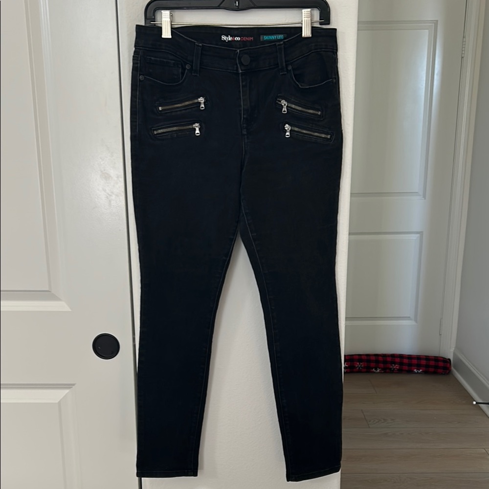 Style & Co. Black Women Jeans with Zipper Details